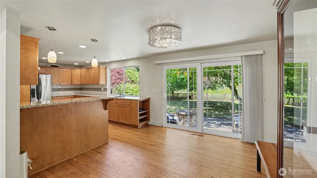 6572 123rd Avenue SE Bellevue WA 98006