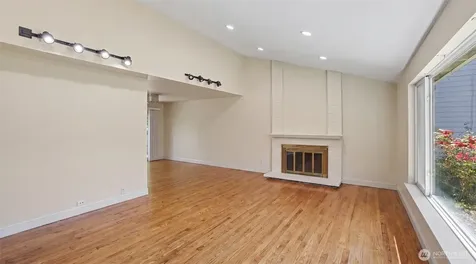 6572 123rd Avenue SE Bellevue WA 98006