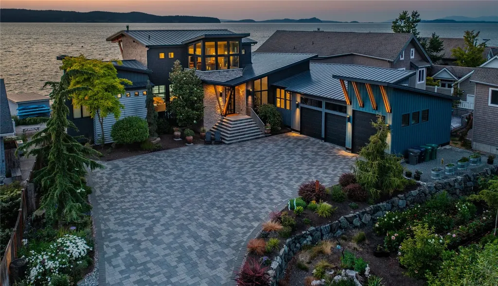 181 Utsalady Road Camano Island WA 98282