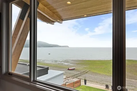 181 Utsalady Road Camano Island WA 98282