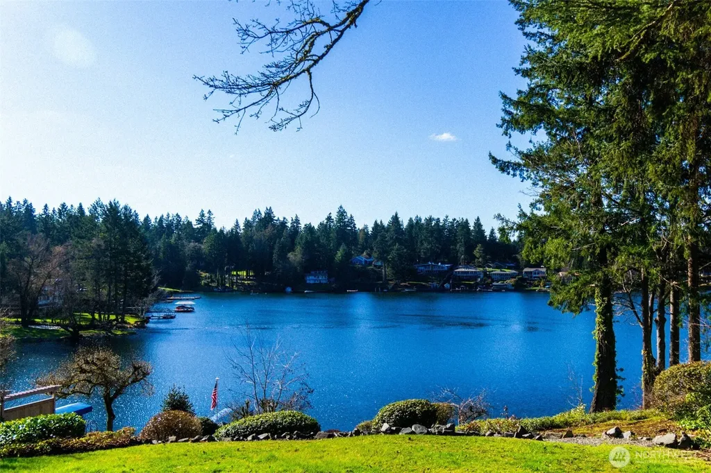 10826 Meadow Road SW Lakewood WA 98499