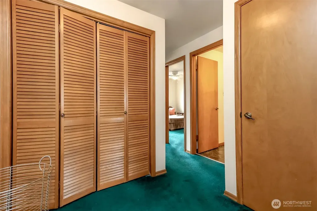 32612 3rd Place S Federal Way WA 98003