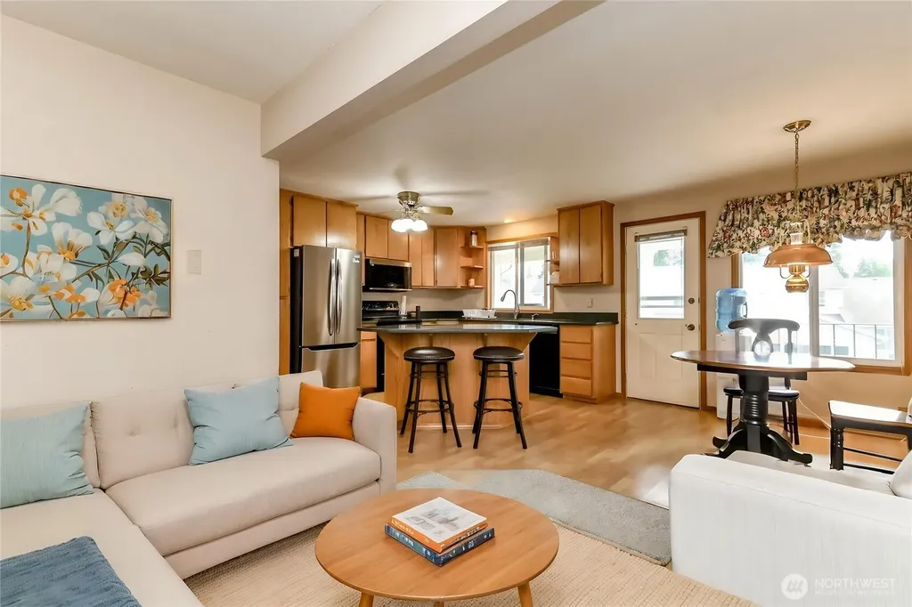 32612 3rd Place S Federal Way WA 98003