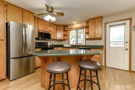 32612 3rd Place S Federal Way WA 98003