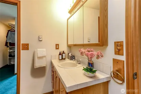 32612 3rd Place S Federal Way WA 98003