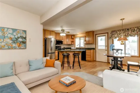 32612 3rd Place S Federal Way WA 98003