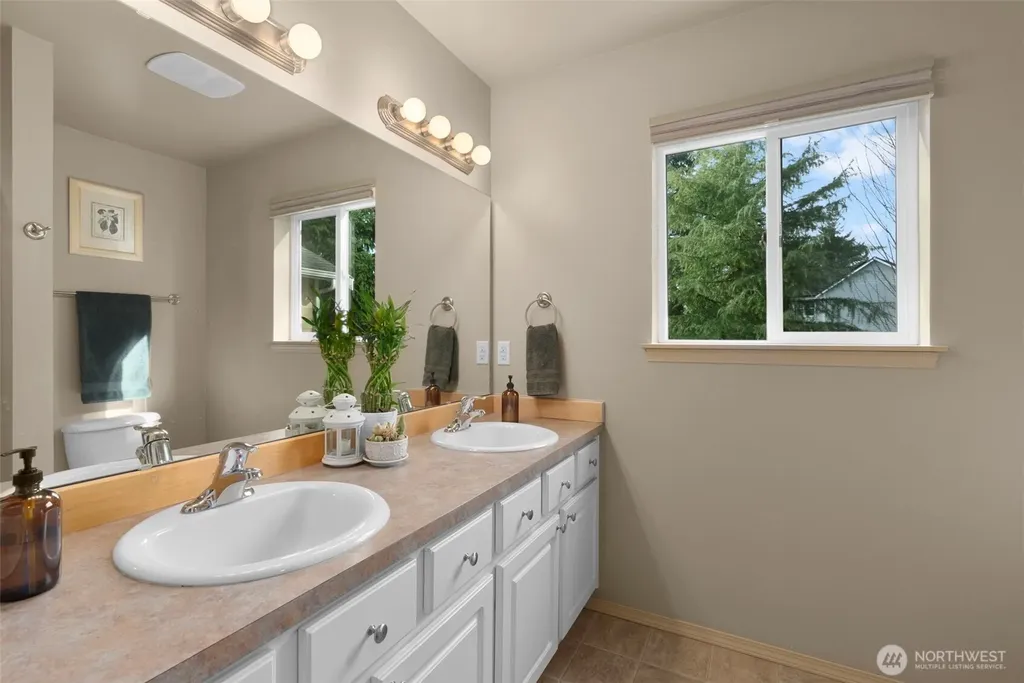 117 Briarwood Court Chehalis WA 98532