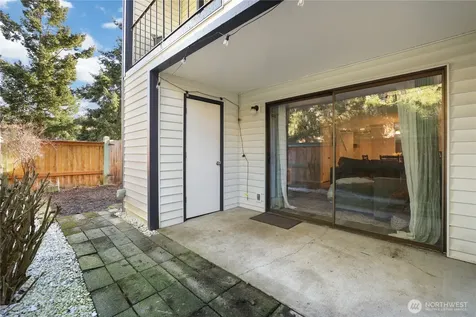 1812 SW 318th Place Federal Way WA 98023