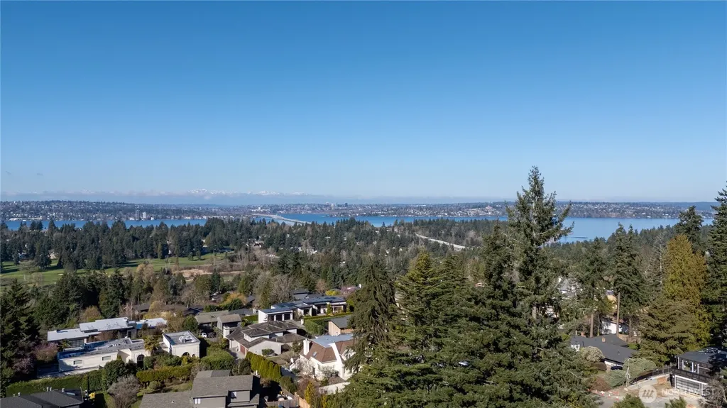 Clyde Hill WA 98004