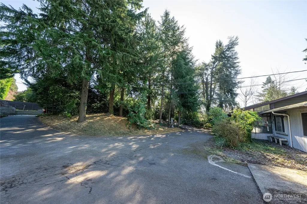 Clyde Hill WA 98004