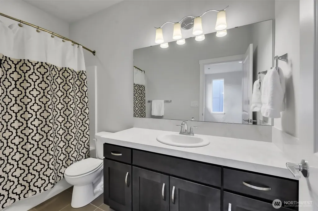 14610 36th Avenue NE Lake Forest Park WA 98155
