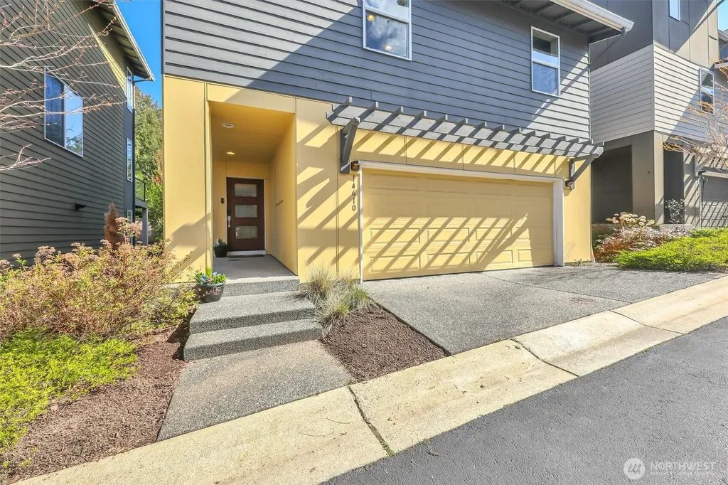 14610 36th Avenue NE Lake Forest Park WA 98155