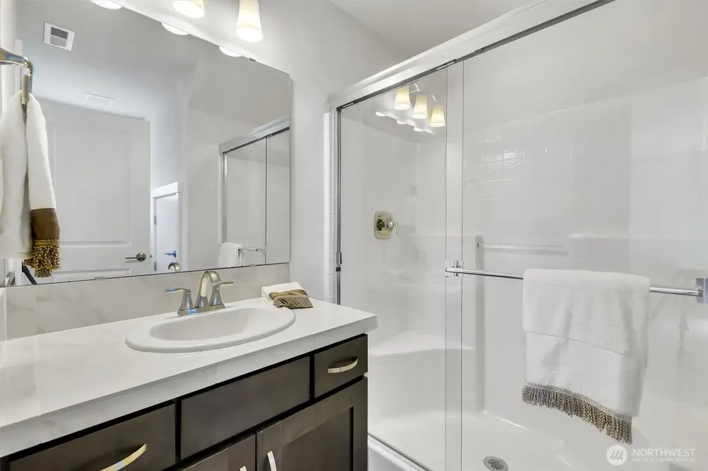 14610 36th Avenue NE Lake Forest Park WA 98155
