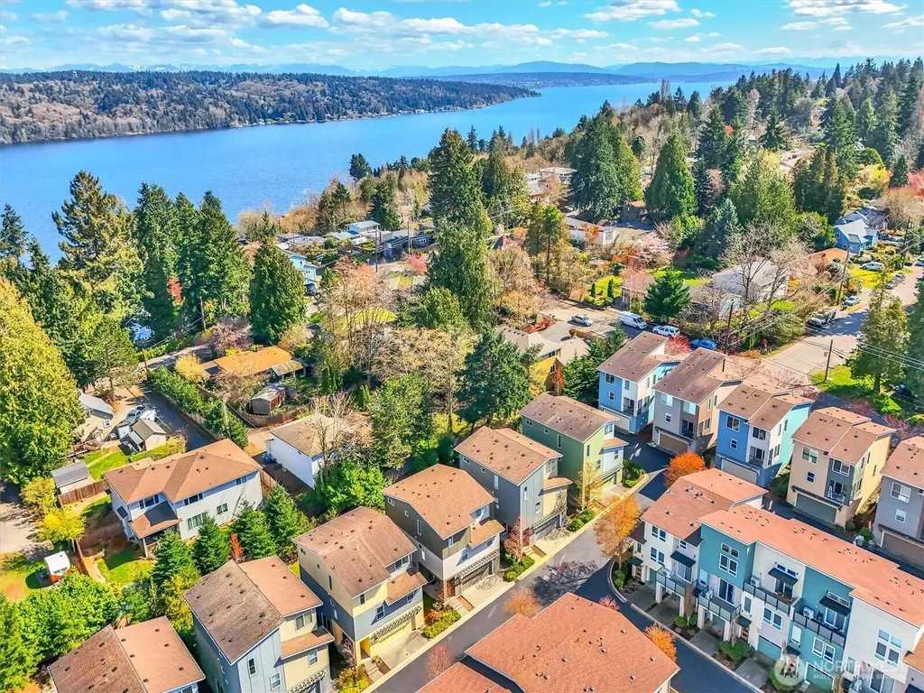 14610 36th Avenue NE Lake Forest Park WA 98155