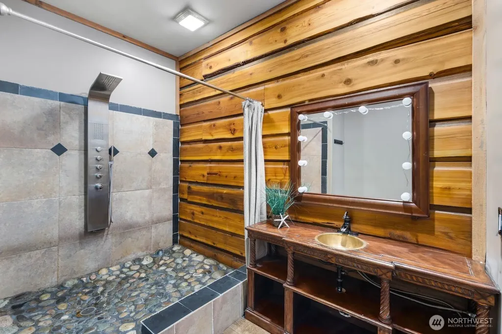 110 Groves Way Port Ludlow WA 98365