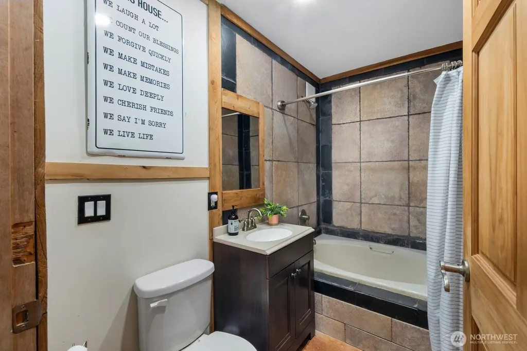 110 Groves Way Port Ludlow WA 98365