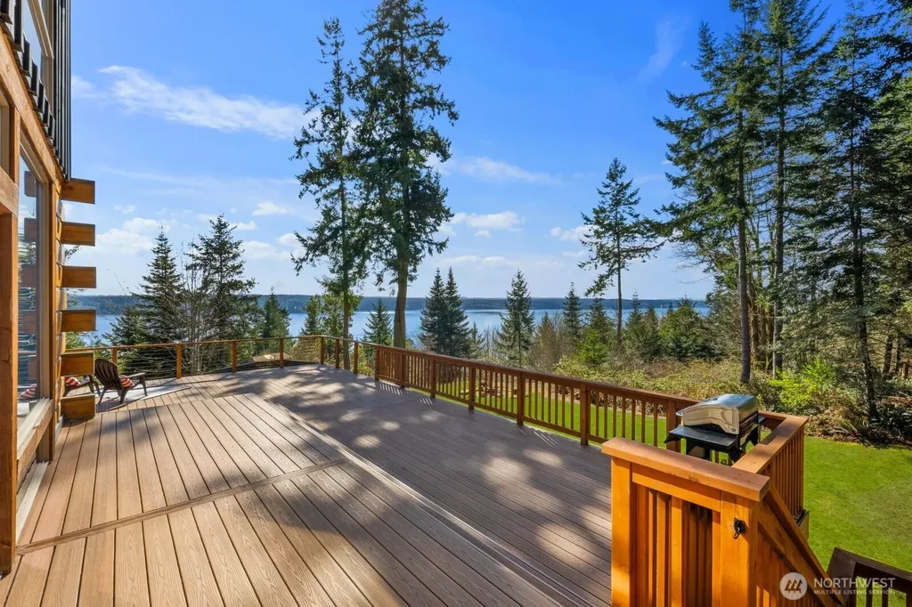 110 Groves Way Port Ludlow WA 98365