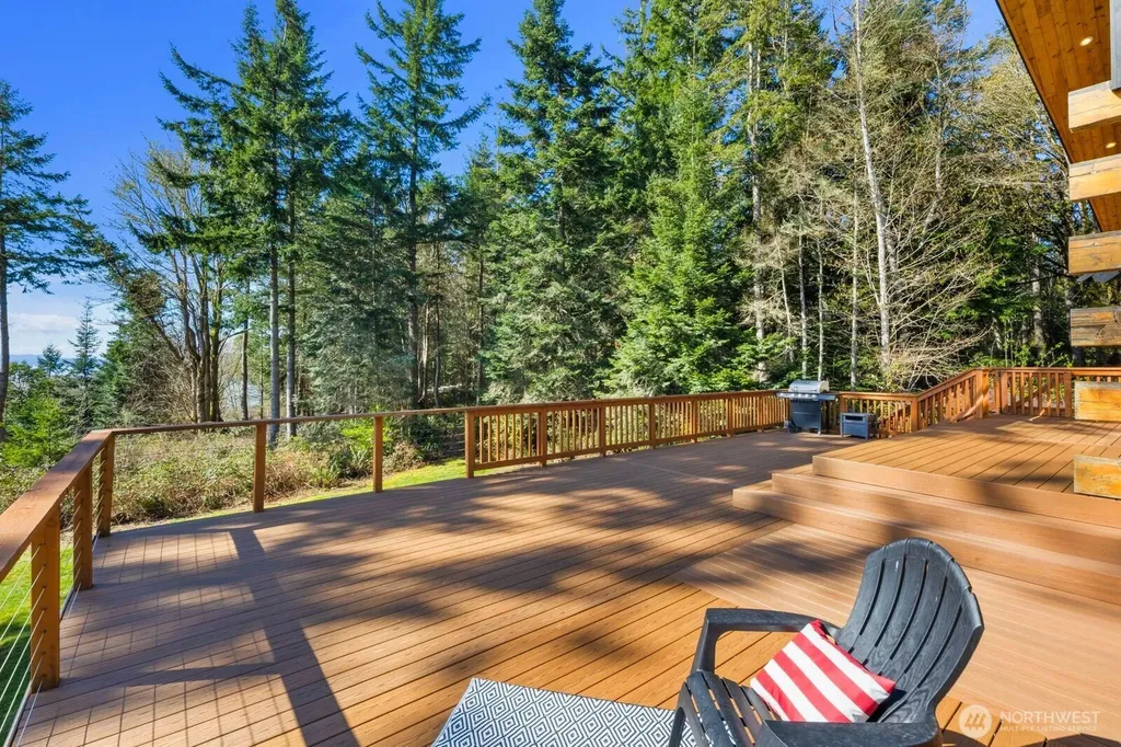 110 Groves Way Port Ludlow WA 98365