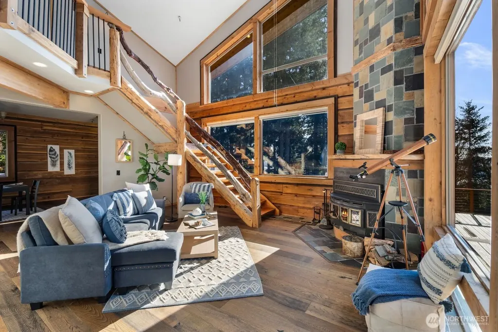 110 Groves Way Port Ludlow WA 98365