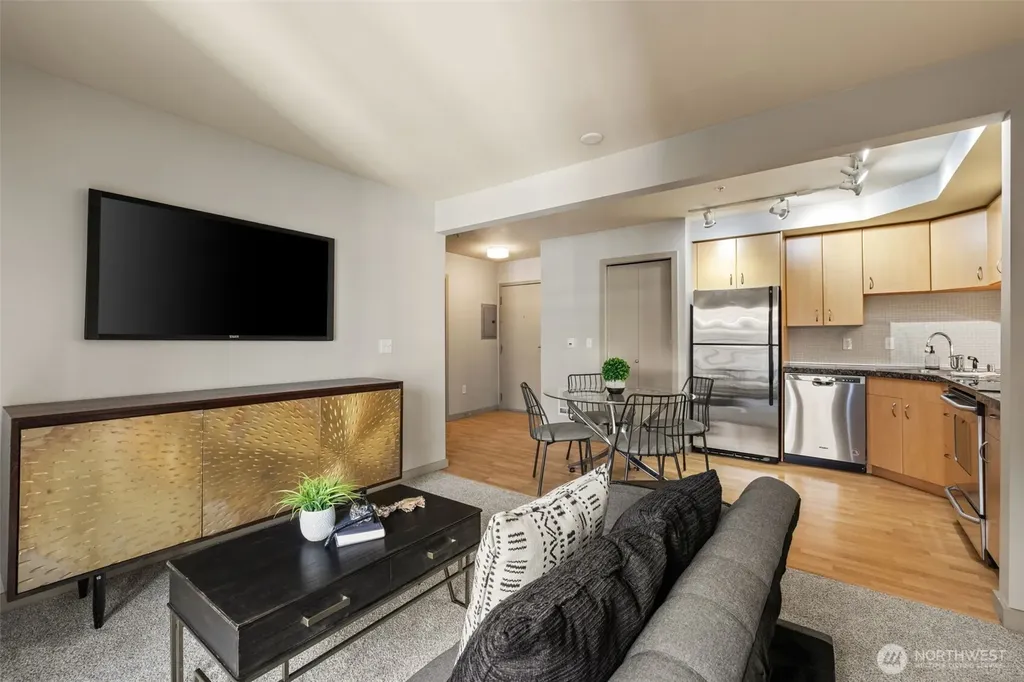 103 Bellevue Avenue E Seattle WA 98102