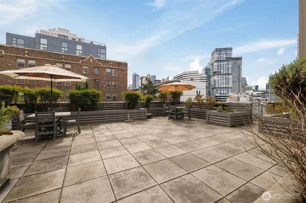 103 Bellevue Avenue E Seattle WA 98102