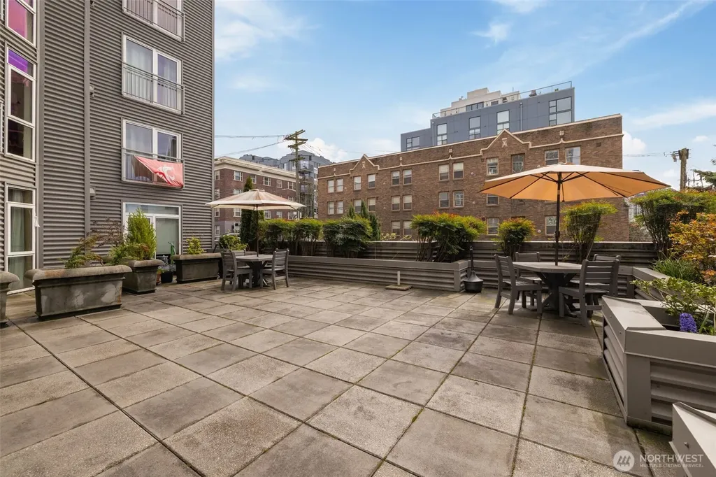 103 Bellevue Avenue E Seattle WA 98102