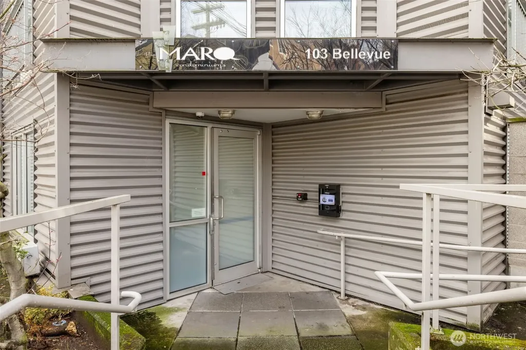 103 Bellevue Avenue E Seattle WA 98102