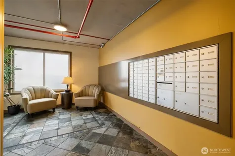 103 Bellevue Avenue E Seattle WA 98102