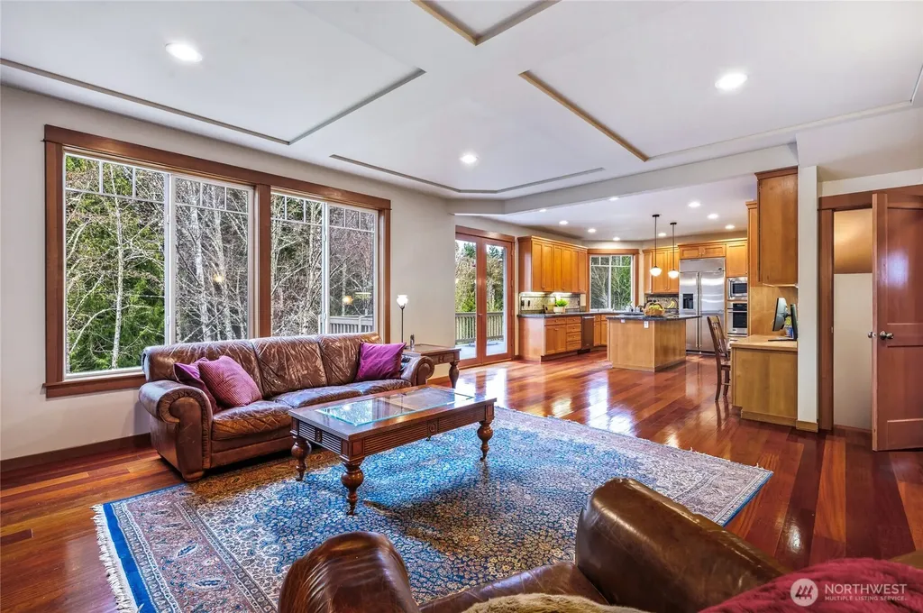 24502 NE 27th Place Sammamish WA 98074