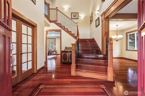 24502 NE 27th Place Sammamish WA 98074