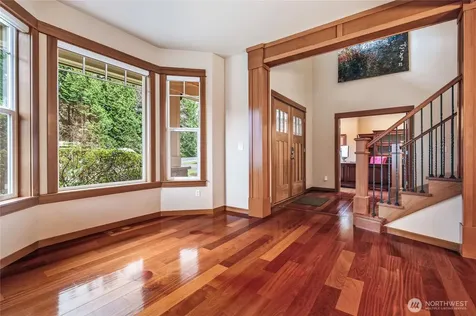 24502 NE 27th Place Sammamish WA 98074