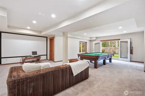 24502 NE 27th Place Sammamish WA 98074