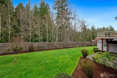 24502 NE 27th Place Sammamish WA 98074