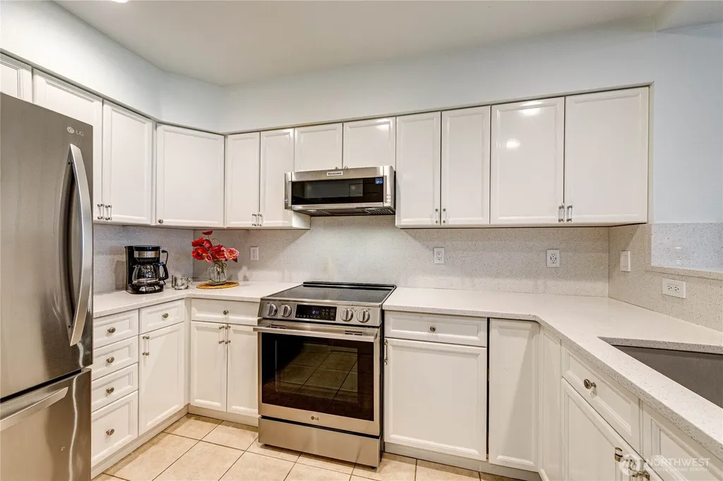 2220 132nd Avenue SE Bellevue WA 98005
