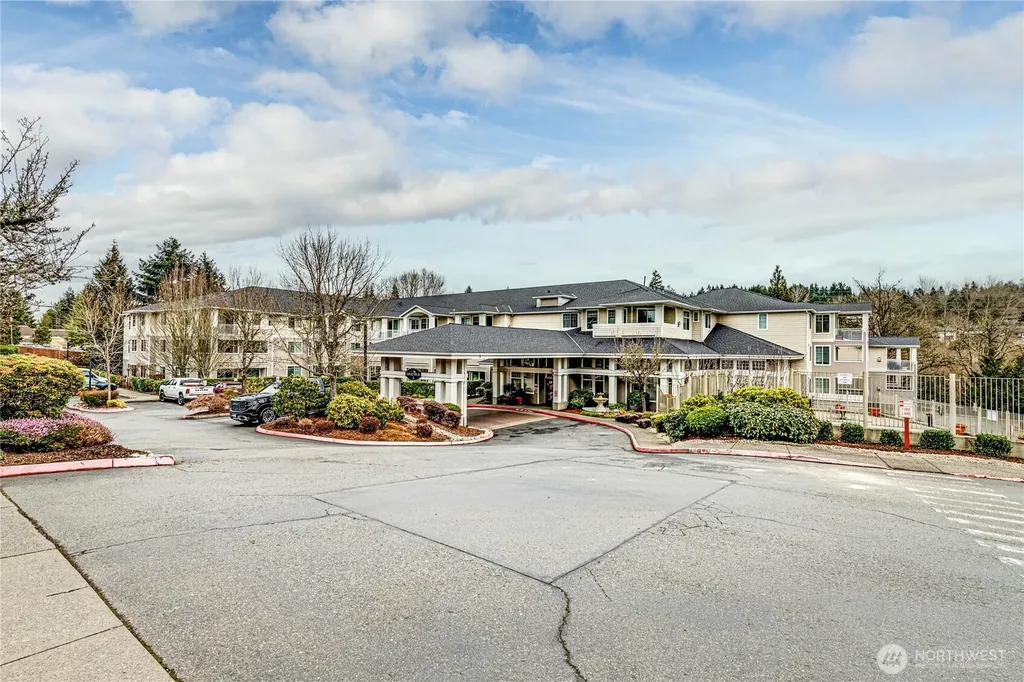 2220 132nd Avenue SE Bellevue WA 98005