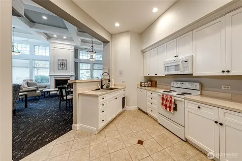 2220 132nd Avenue SE Bellevue WA 98005