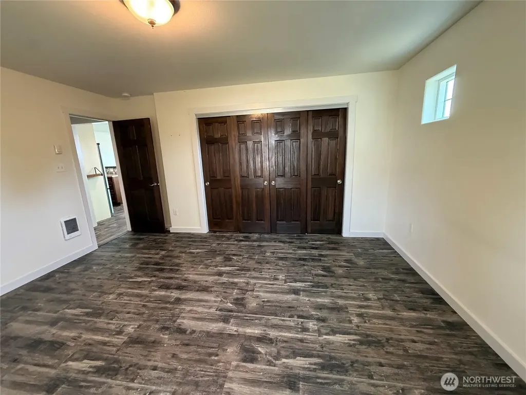 1401 N Ocean Beach Boulevard Long Beach WA 98631