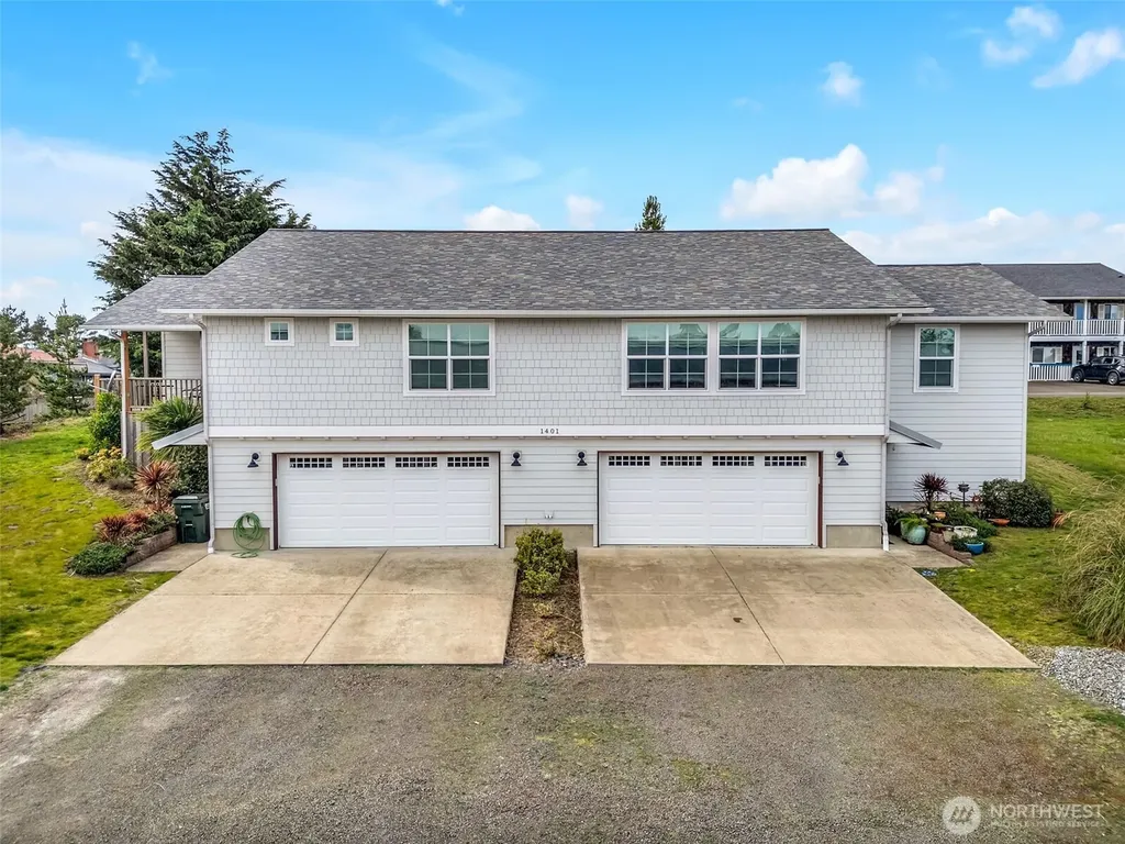 1401 N Ocean Beach Boulevard Long Beach WA 98631