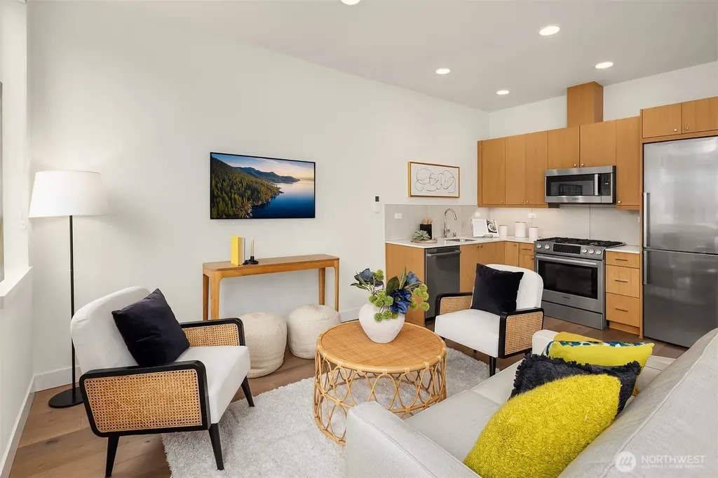 119 18th Avenue E Seattle WA 98122