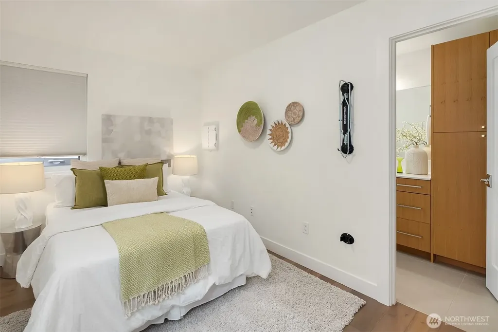 119 18th Avenue E Seattle WA 98122