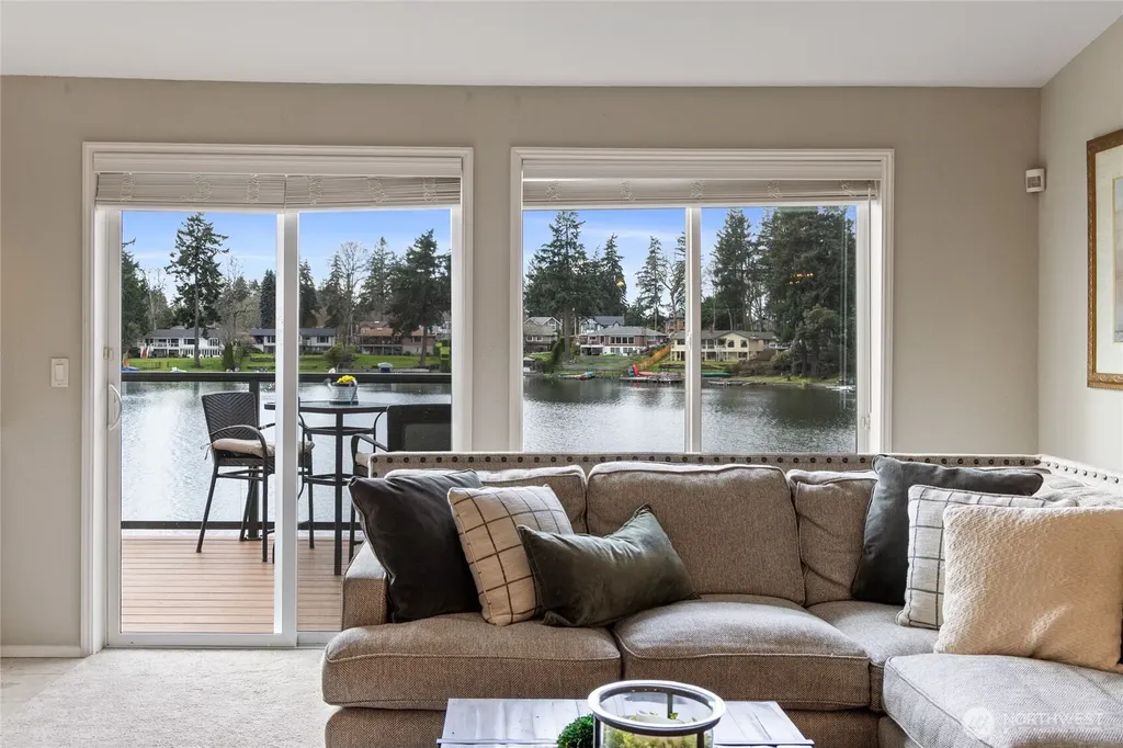 7336 Steilacoom Boulevard SW Lakewood WA 98499