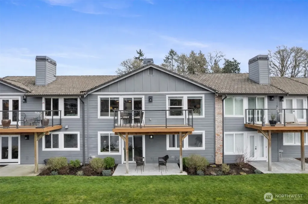 7336 Steilacoom Boulevard SW Lakewood WA 98499