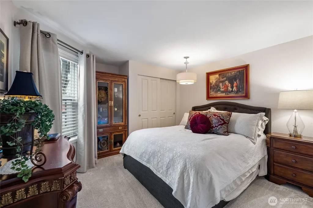 7336 Steilacoom Boulevard SW Lakewood WA 98499