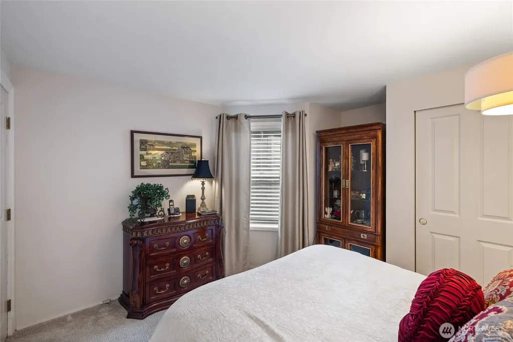 7336 Steilacoom Boulevard SW Lakewood WA 98499