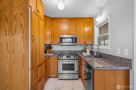 2301 Delmar Drive E Seattle WA 98102