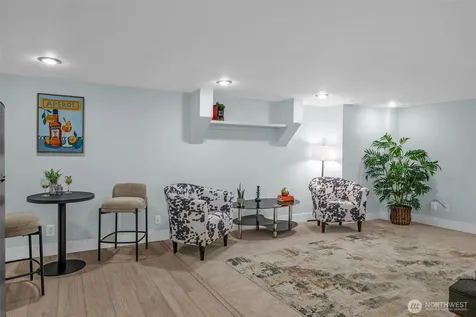 2301 Delmar Drive E Seattle WA 98102
