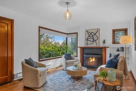 2301 Delmar Drive E Seattle WA 98102