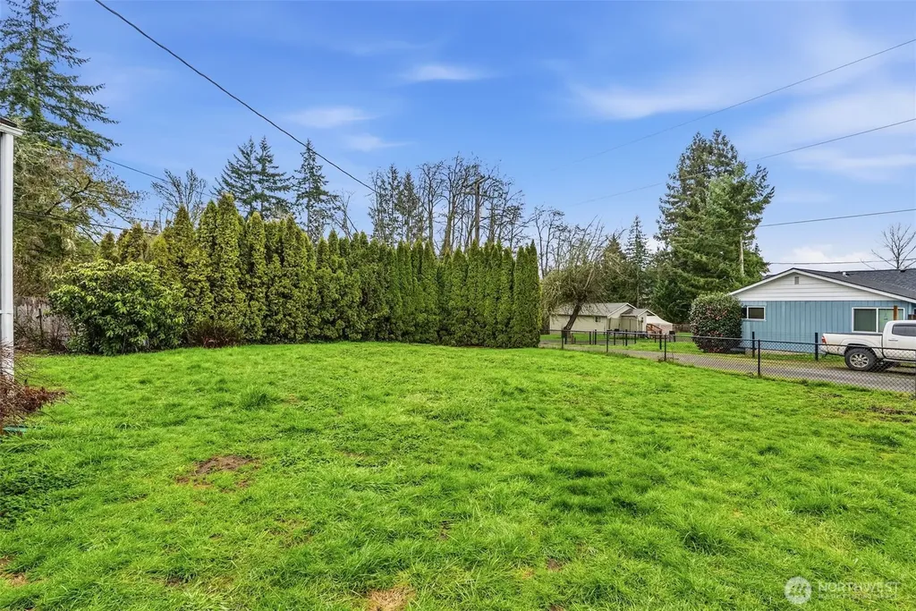 2201 Holcomb Loop Road Kelso WA 98626