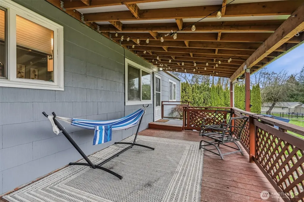 2201 Holcomb Loop Road Kelso WA 98626