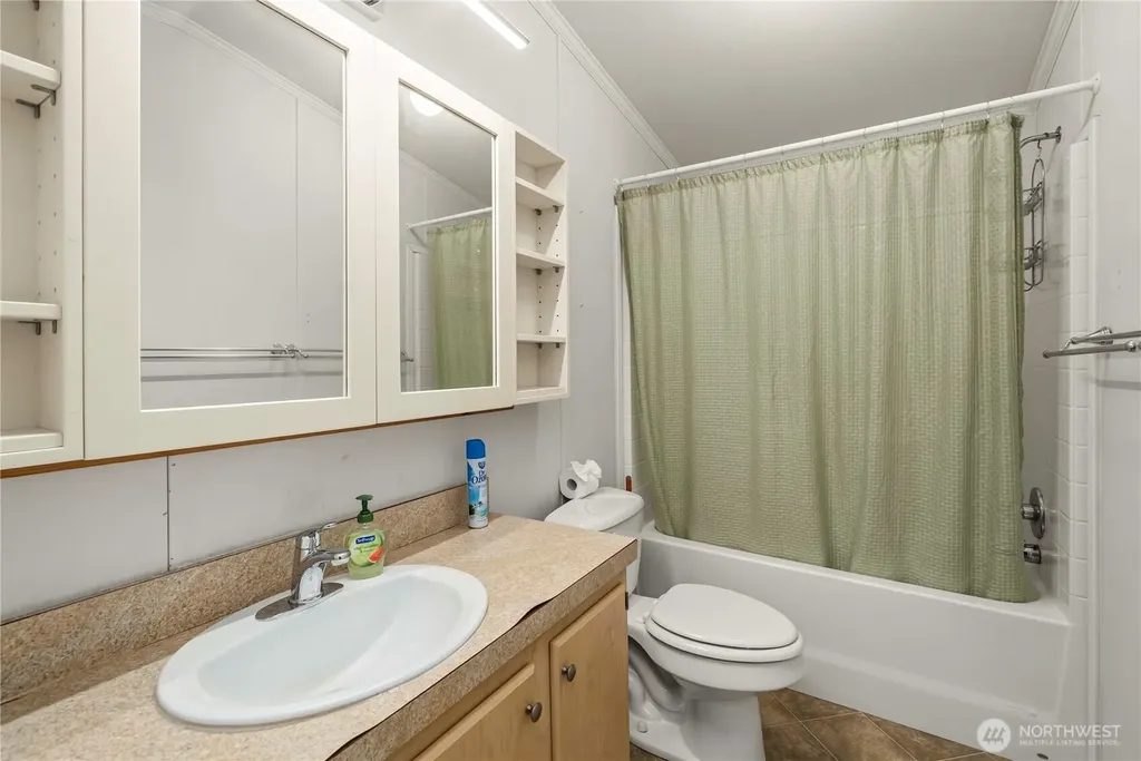56514 383rd Avenue Ct E Ashford WA 98304